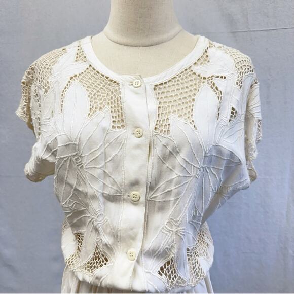 Lassy Doll white Rayon & crochet detail button up blouson midi dress size large - Picture 15 of 16